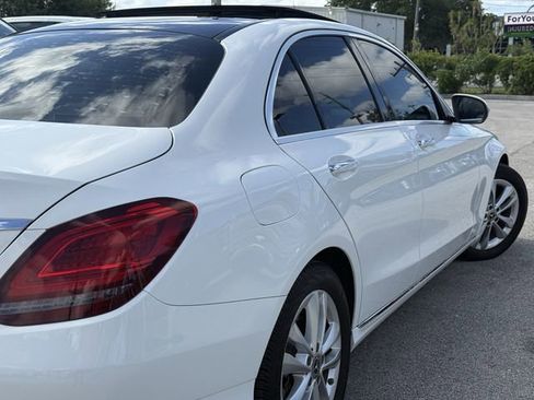 Used 2020 Mercedes-Benz C 300 Sedan image 7