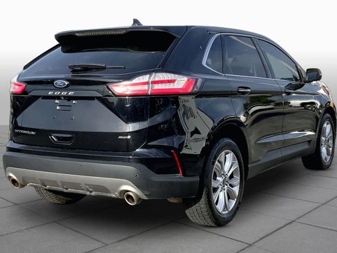 Used 2022 Ford Edge Titanium image 12