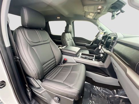 Used 2024 Ford F150 XLT w/ Mobile Office Package image 26
