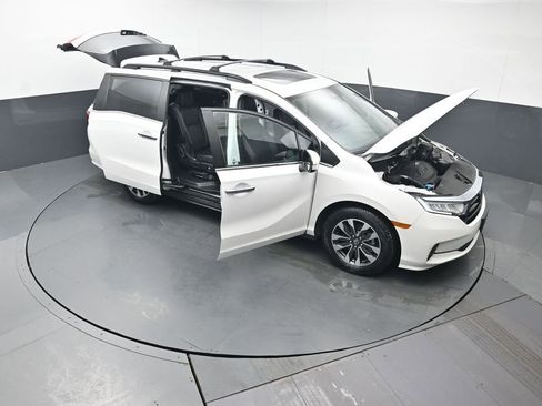 Used 2024 Honda Odyssey EX-L image 53