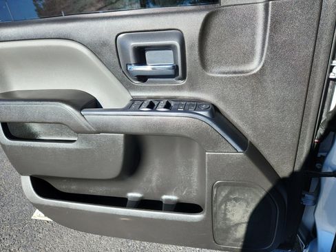 Used 2017 Chevrolet Silverado 1500 Custom w/ Custom Convenience Package image 13