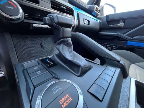 Used 2024 Toyota Tacoma TRD Sport RWD image 40