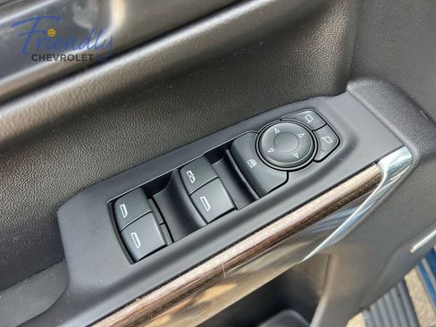 Certified 2021 Chevrolet Silverado 1500 RST w/ Convenience Package II AWD/4WD image 20