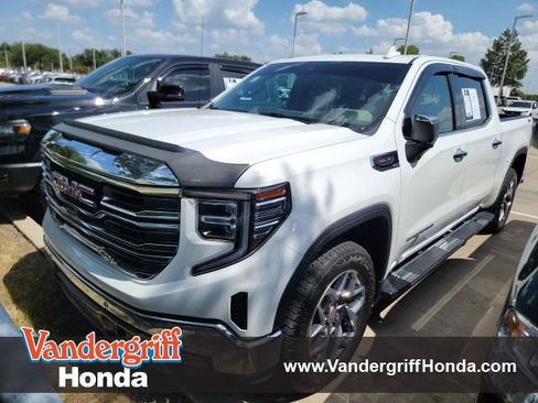 Used 2022 GMC Sierra 1500 SLT w/ SLT Premium Plus Package AWD/4WD image 1