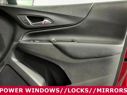 Used 2019 Chevrolet Equinox LT FWD image 24