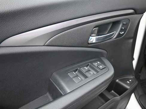 Used 2022 Honda Pilot Special Edition image 9