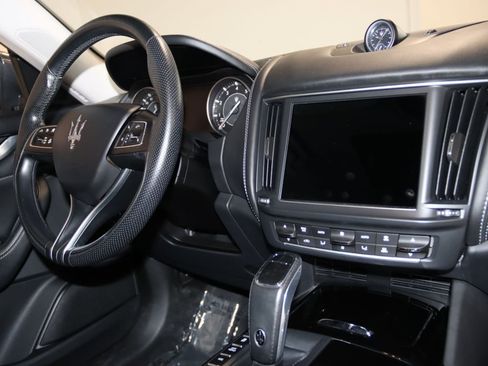 Used 2022 Maserati Levante Modena AWD/4WD image 64