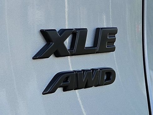 Used 2025 Toyota RAV4 XLE Premium w/ Weather Package AWD/4WD image 21