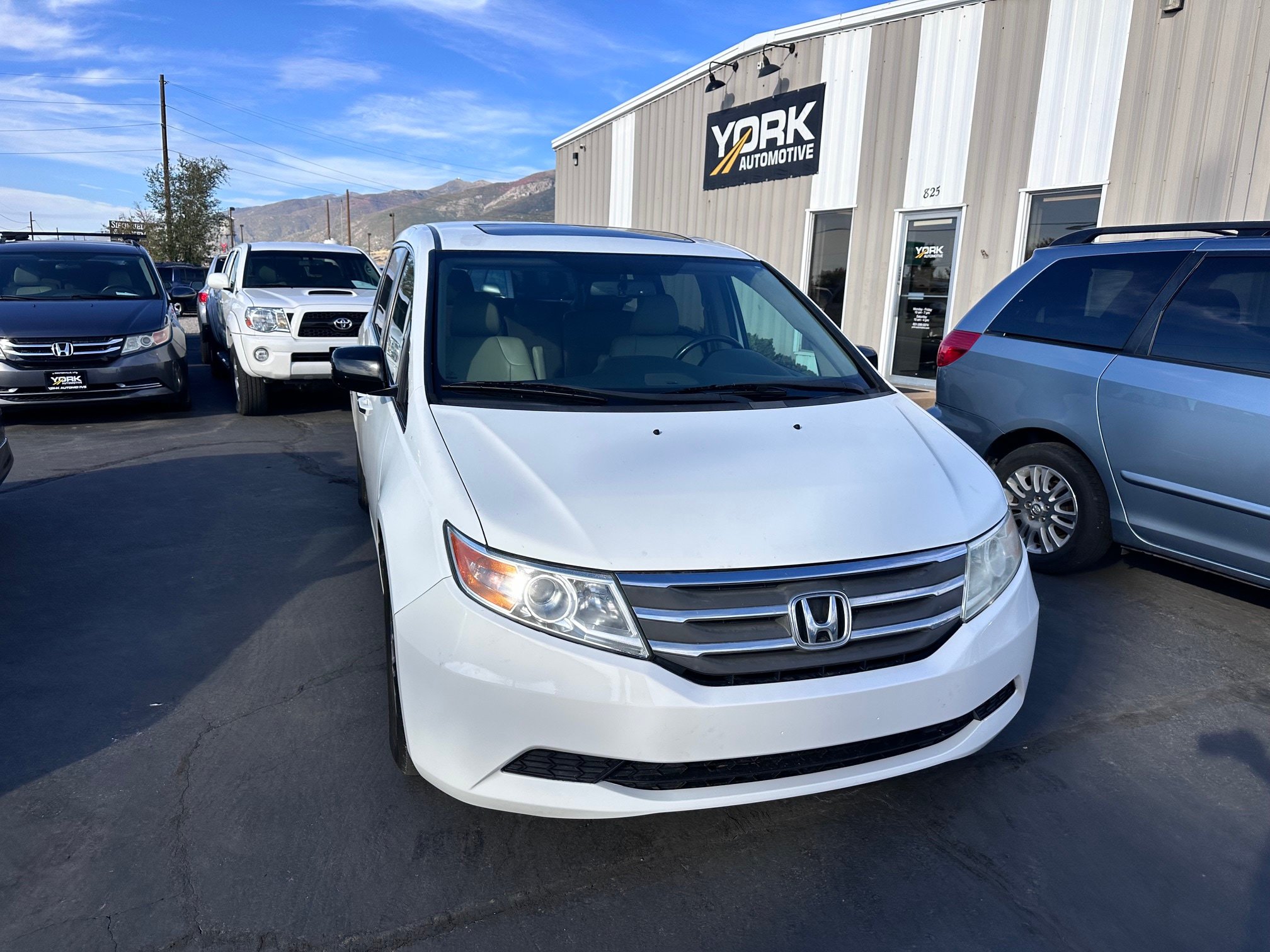 Used 2013 Honda Odyssey EX-L image 1