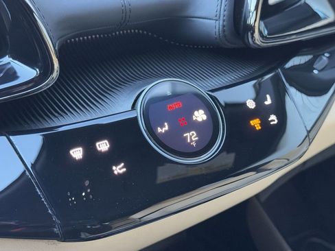 Used 2023 Ferrari Purosangue AWD/4WD image 18