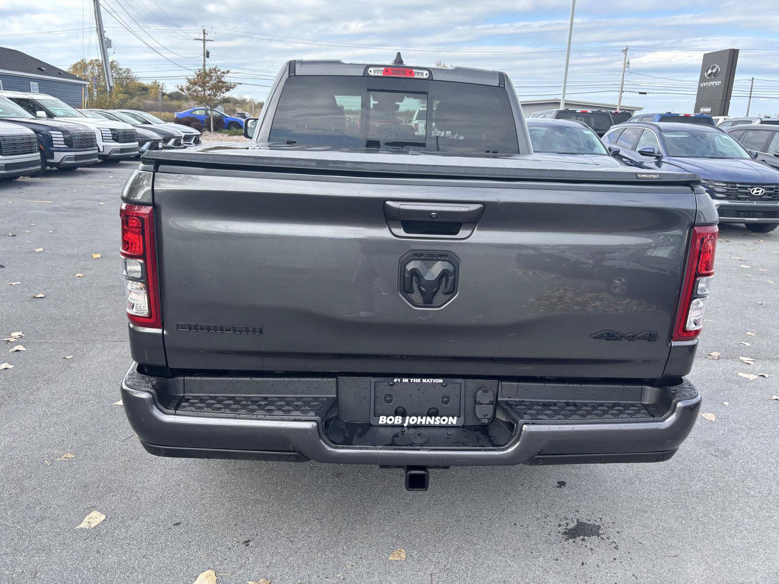 Used 2022 RAM 1500 Big Horn AWD/4WD image 4
