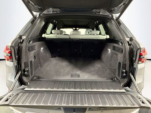 Used 2026 BMW X5 sDrive40i w/ Executive Package image 28