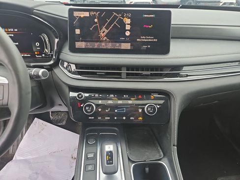 Used 2023 INFINITI QX60 Luxe image 20