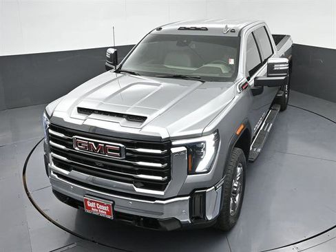 Used 2025 GMC Sierra 2500 SLT w/ SLT Premium Package AWD/4WD image 39
