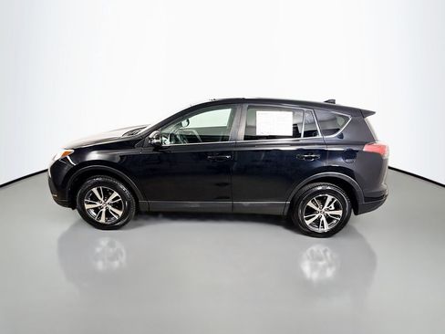 Certified 2018 Toyota RAV4 XLE FWD image 4