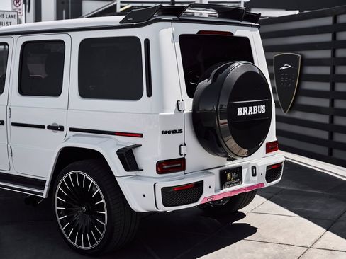 Used 2023 Mercedes-Benz G 63 AMG 4MATIC w/ AMG Night Package Plus image 14