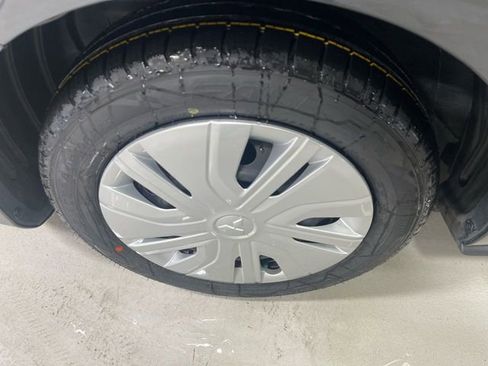 Used 2024 Mitsubishi Mirage ES image 10