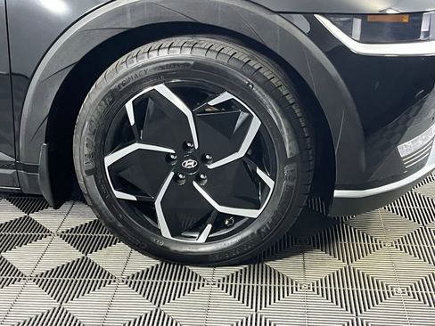 Used 2024 Hyundai Ioniq 5 SEL image 12