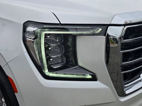 Used 2022 GMC Yukon SLT w/ SLT Luxury Package AWD/4WD image 37