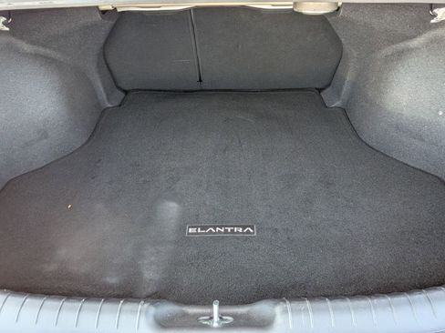 Certified 2024 Hyundai Elantra Limited image 6