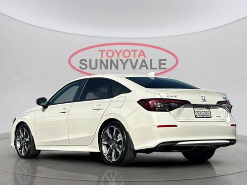 Used 2025 Honda Civic Sport Touring image 7