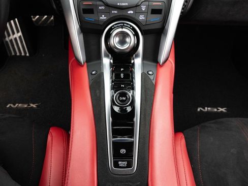 Used 2020 Acura NSX image 35