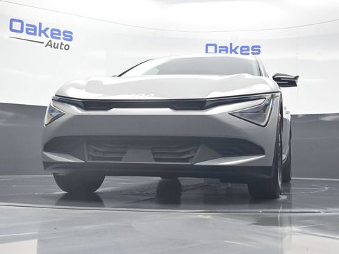 New 2026 Kia EV6 Light RWD image 38