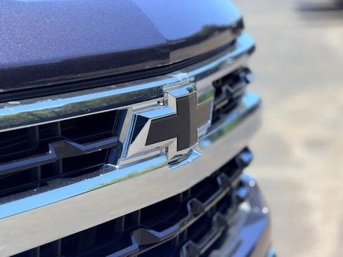 Used 2024 Chevrolet Silverado 1500 LT w/ Convenience Package II AWD/4WD image 29