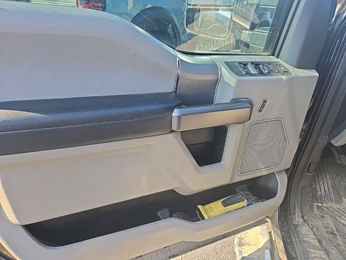 Used 2022 Ford F250 XLT w/ XLT Premium Package image 14