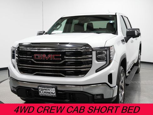 Used 2023 GMC Sierra 1500 SLT image 3