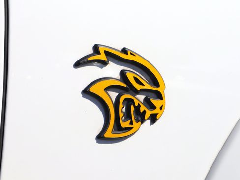 Used 2022 Dodge Charger SRT Hellcat w/ Harman/Kardon Audio Group image 35