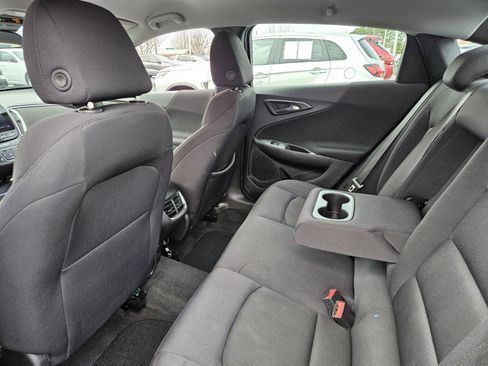 Used 2024 Chevrolet Malibu LT image 10