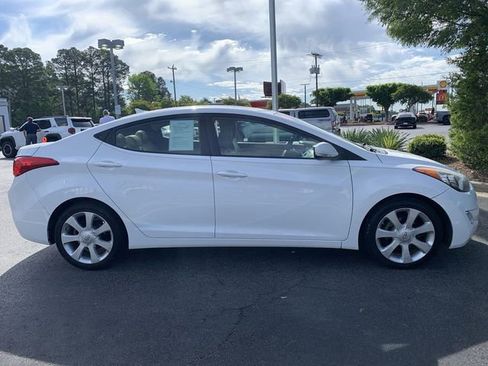 Used 2012 Hyundai Elantra Limited FWD image 9