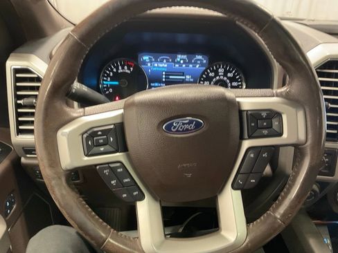 Used 2018 Ford F150 King Ranch w/ Equipment Group 601A Luxury AWD/4WD image 7