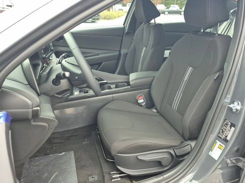 New 2026 Hyundai Elantra Sport FWD image 13