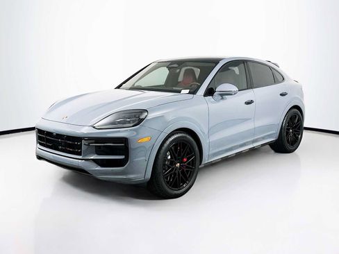 New 2026 Porsche Cayenne GTS AWD/4WD image 1
