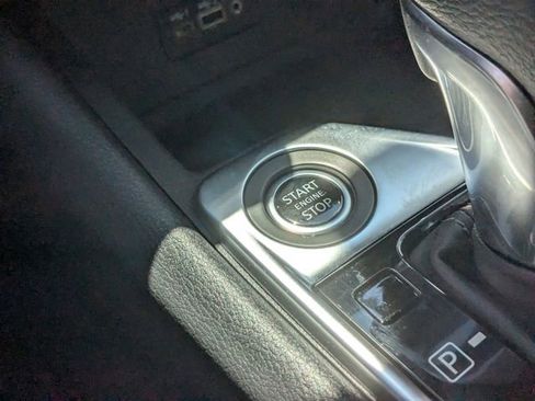 Used 2022 Nissan Sentra SV w/ All-Weather Package FWD image 18