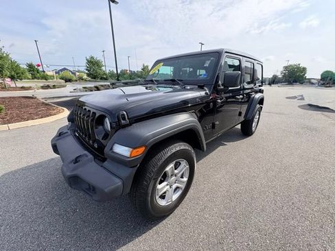 Used 2022 Jeep Wrangler Unlimited Sport w/ Sun And Sound Package AWD/4WD image 1