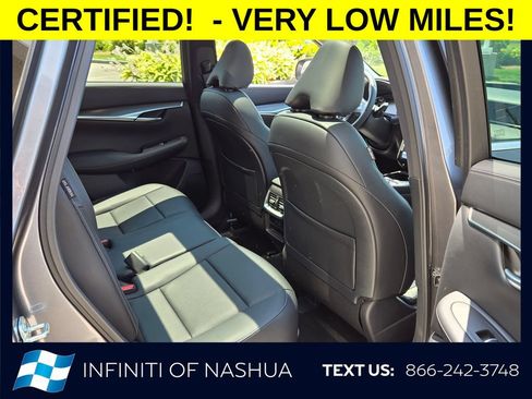 Certified 2025 INFINITI QX50 Luxe AWD/4WD image 18
