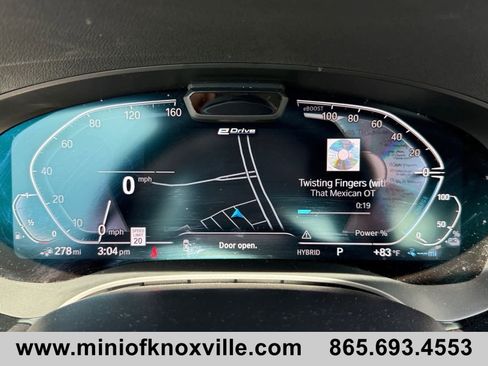 Used 2023 BMW 530e xDrive w/ Premium Package AWD/4WD image 29