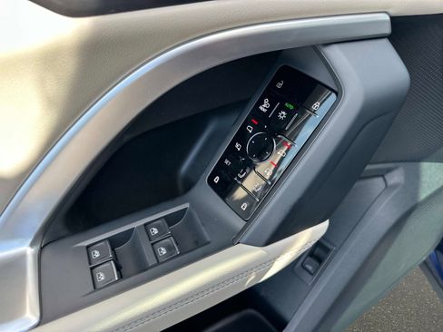 New 2025 Audi Q5 Prestige AWD/4WD image 18