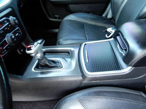 Used 2018 Dodge Charger GT image 14