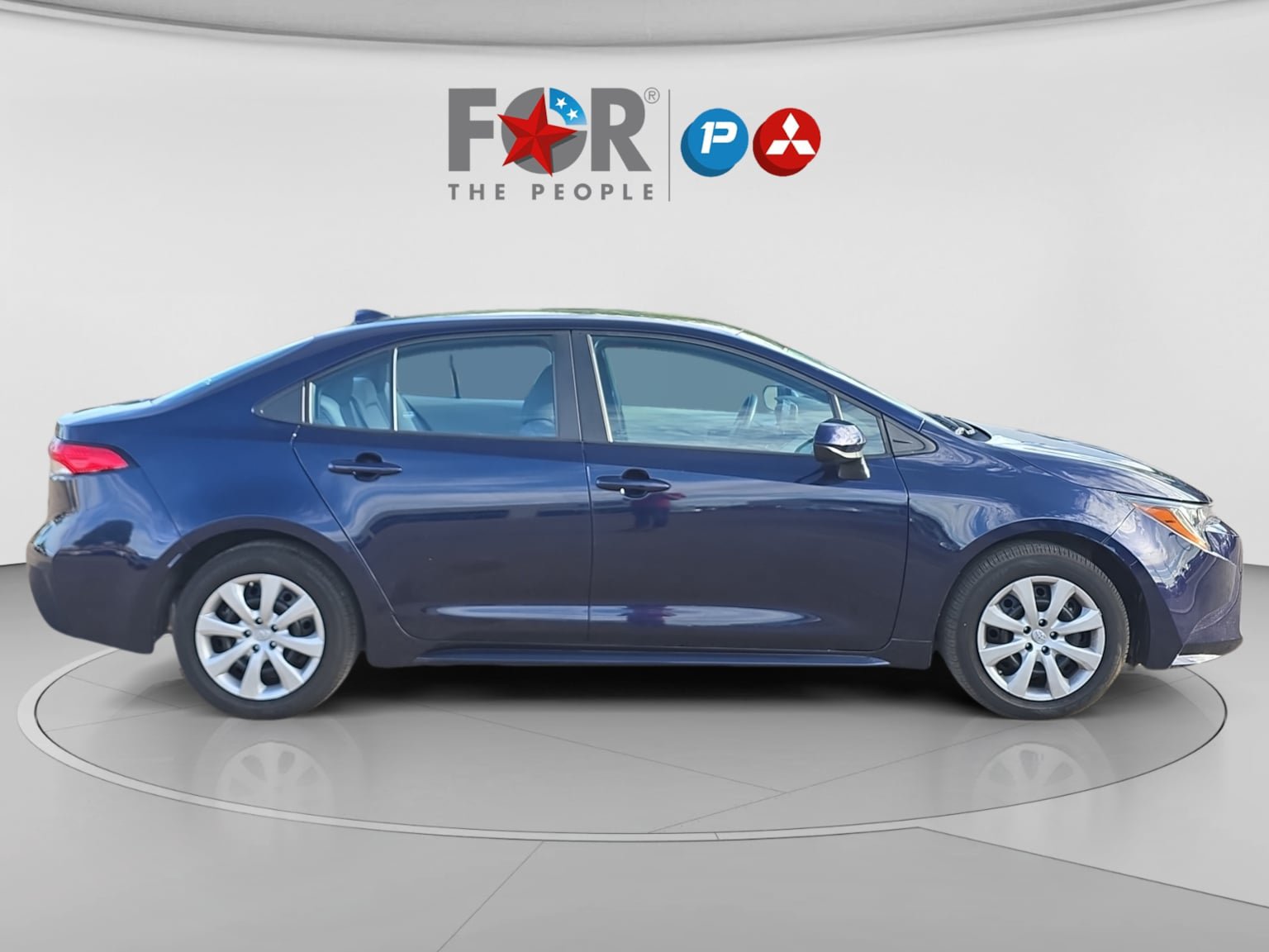 Used 2022 Toyota Corolla LE w/ Carpet Mat Package (TMS) FWD image 6