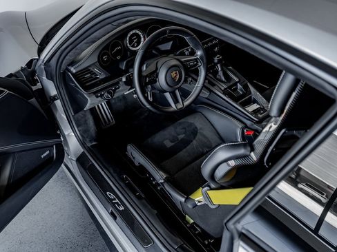 Certified 2022 Porsche 911 GT3 image 4