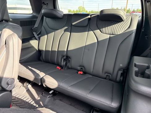 Used 2025 Hyundai Palisade Calligraphy AWD/4WD image 24