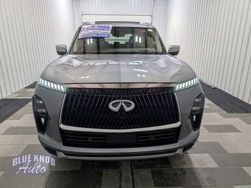 Used 2025 INFINITI QX80 Sensory AWD/4WD image 6
