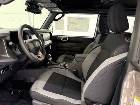 New 2026 Ford Bronco 2-Door AWD/4WD image 12