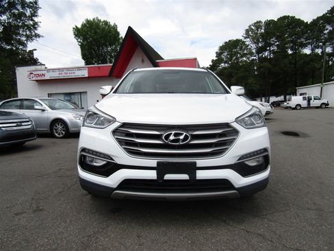 Used 2018 Hyundai Santa Fe Sport w/ 2.4L Value Package 02 AWD/4WD image 3