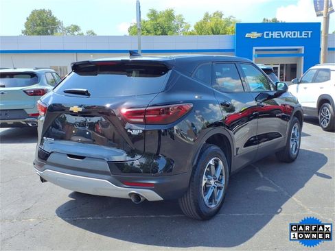 Used 2025 Chevrolet Blazer LT image 4