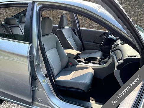Used 2015 Honda Accord LX image 7